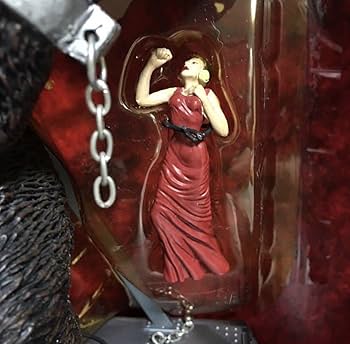 キングコング フィギュア 約35cm マクファーレントイズ Amazon.co.jp: ☆Mc FARLANE TOYS／マクファーレントイズ